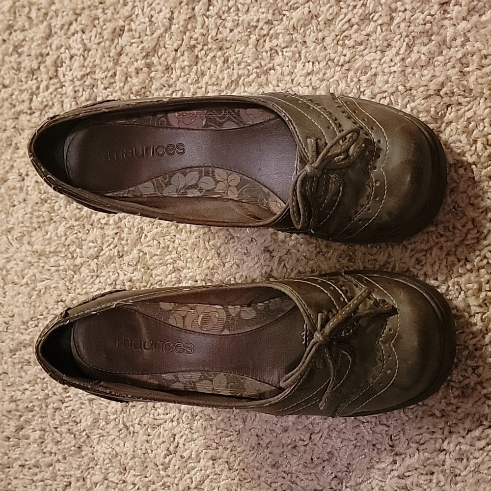 Maurice's Brown Heels